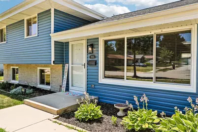 222  Millwood Ln, Waukesha, WI 53188 - Photo 7