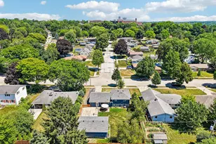 222 Millwood Ln, Waukesha, WI 53188 - Photo 55