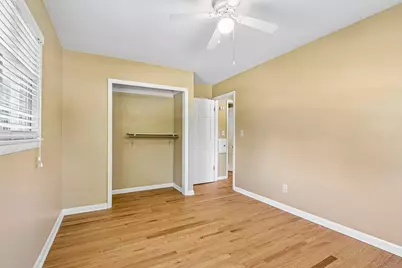 222  Millwood Ln, Waukesha, WI 53188 - Photo 35