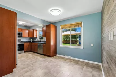 222  Millwood Ln, Waukesha, WI 53188 - Photo 19