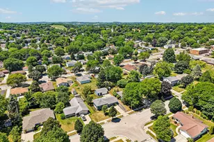 222 Millwood Ln, Waukesha, WI 53188 - Photo 53