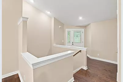 303  Parkview Ct, Hartland, WI 53029 - Photo 21