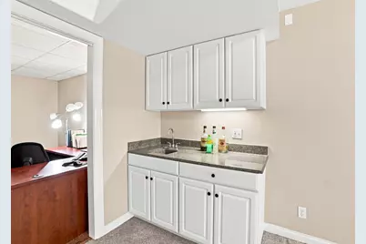 303  Parkview Ct, Hartland, WI 53029 - Photo 25