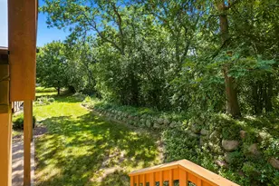303 Parkview Ct, Hartland, WI 53029 - Photo 33