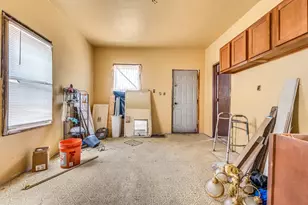 917 S 9th St, Milwaukee, WI 53204 - Photo 11