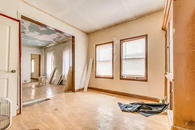 917 S 9th St, Milwaukee, WI 53204 - Photo 9