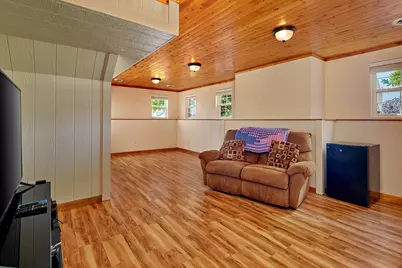 N166W21071  Parkway Dr, Jackson, WI 53037 - Photo 35