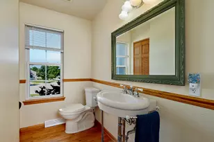 N166W21071 Parkway Dr, Jackson, WI 53037 - Photo 23