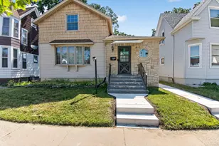 1525 Holmes Ave, Racine, WI 53405 - Photo 1