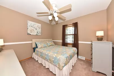 W163N10578  Ridgeview Ln, Germantown, WI 53022 - Photo 25