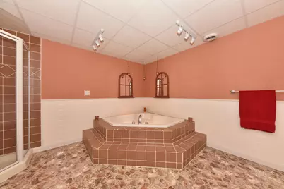W163N10578  Ridgeview Ln, Germantown, WI 53022 - Photo 37