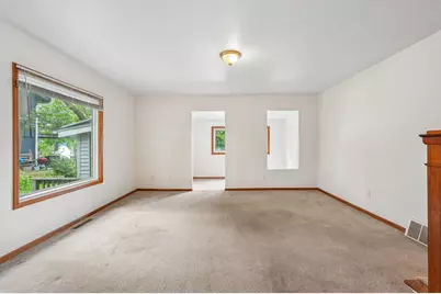 115 E Lake Ln, Richfield, WI 53017 - Photo 11