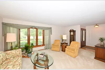21775  Gaywood Dr, Brookfield, WI 53045 - Photo 17
