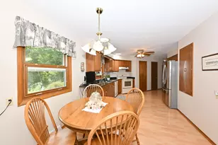 21775 Gaywood Dr, Brookfield, WI 53045 - Photo 13