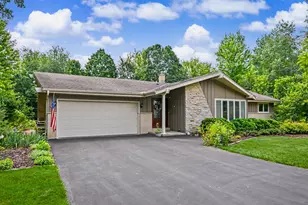 21775 Gaywood Dr, Brookfield, WI 53045 - Photo 41