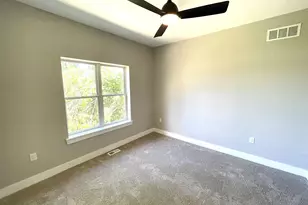 9600 S Howell Ave, Oak Creek, WI 53154 - Photo 39