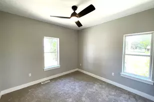 9600 S Howell Ave, Oak Creek, WI 53154 - Photo 35