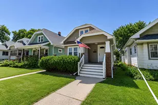 1917 S 71st St, West Allis, WI 53219 - Photo 3