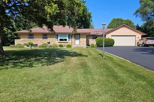 W226N6040 Avon Ct, Lisbon, WI 53089 - Photo 1