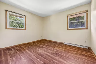 7557  Chapel Hill Ct, Franklin, WI 53132 - Photo 25