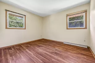 7557 Chapel Hill Ct, Franklin, WI 53132 - Photo 25