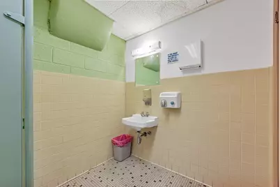 3500 N Sherman Blvd, Milwaukee, WI 53216 - Photo 23