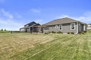 35077 Yahara Dr, Summit, WI 53066 - Photo 51