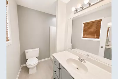 4735  57th St, Kenosha, WI 53144 - Photo 5