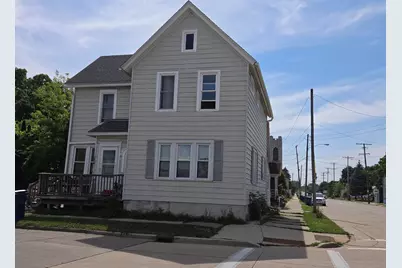 1654  Saint Clair St, Racine, WI 53402 - Photo 3