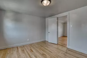 2213 S 74th St, West Allis, WI 53219 - Photo 11