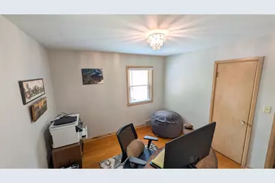 3201 S 72nd St, Milwaukee, WI 53219 - Photo 25