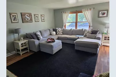 1547  Briarwood Ln #1543, Hartford, WI 53027 - Photo 11