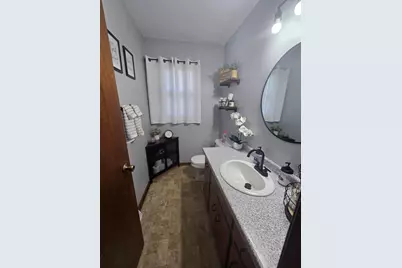 1547  Briarwood Ln #1543, Hartford, WI 53027 - Photo 19