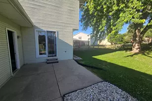 1547 Briarwood Ln, Hartford, WI 53027 - Photo 23