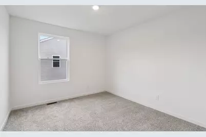 7136  Fair Oaks Rd, Racine, WI 53403 - Photo 31