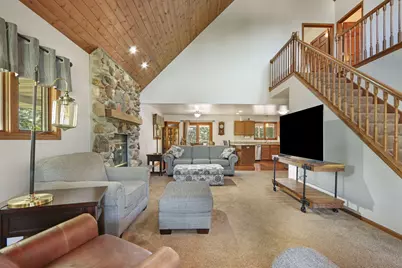 9225  160th Ave, Bristol, WI 53104 - Photo 3