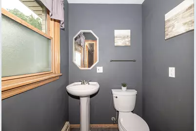 3303 S 123rd St, West Allis, WI 53227 - Photo 23
