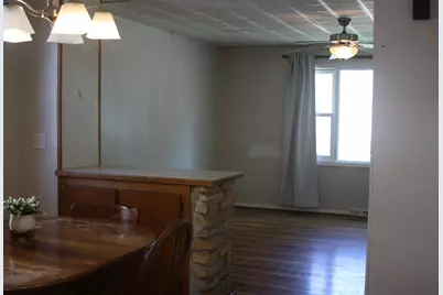 123  Cook St, Waukesha, WI 53186 - Photo 5