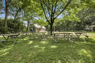 6639 Hillside Ln, Wauwatosa, WI 53213 - Photo 41