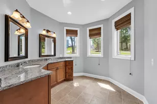1800 La Salle St, Lake Geneva, WI 53147 - Photo 35
