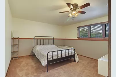 2117  Newberry Ln, Racine, WI 53402 - Photo 21