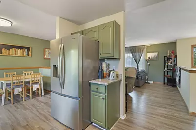 2117  Newberry Ln, Racine, WI 53402 - Photo 9