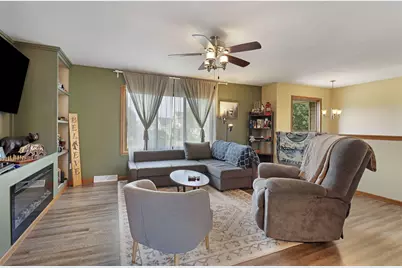 2117  Newberry Ln, Racine, WI 53402 - Photo 3