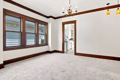 2111  Lawn St, Racine, WI 53404 - Photo 7
