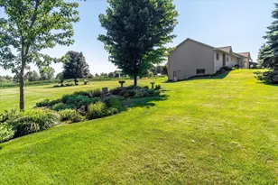 E7325 Skyline Dr, Viroqua, WI 54665 - Photo 3