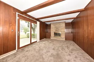 6843 N Park Manor Dr, Milwaukee, WI 53224 - Photo 21