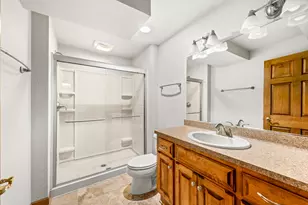 15685 Brojan Dr, Brookfield, WI 53122 - Photo 31