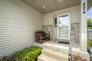 824 Columbia Ave, South Milwaukee, WI 53172 - Photo 1