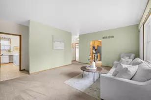 824 Columbia Ave, South Milwaukee, WI 53172 - Photo 3