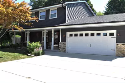 8501 W Cascade Oaks Ct, Franklin, WI 53132 - Photo 41